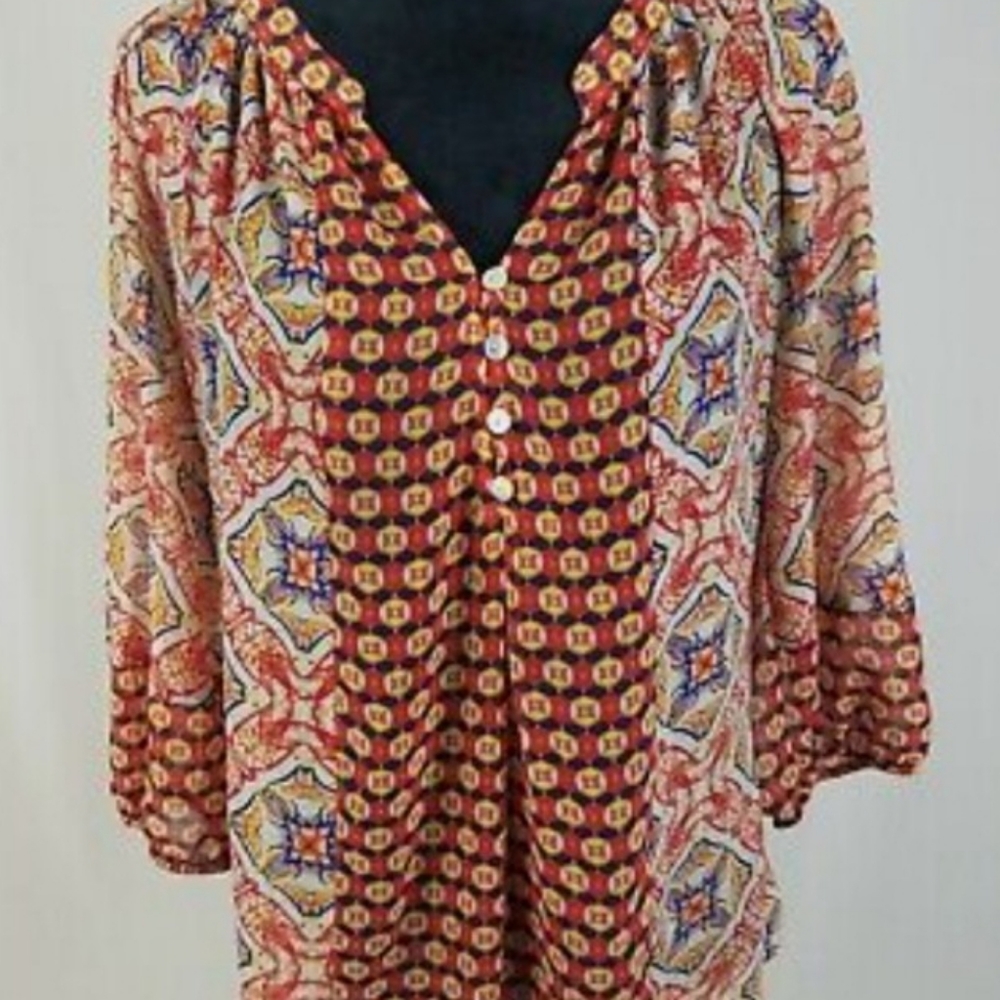 Fig and Flower Anthropologie Blouse Top Size Small Geometric Button V Neck - Picture 8 of 12